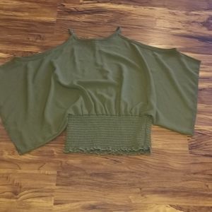 Papermoon Olive green/khaki green top. Shoulders cut out. Blousey sleeves SZ S